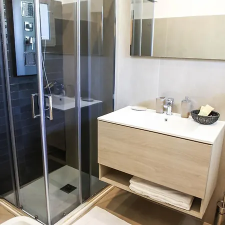 Suites&rooms Piazza Dei Martiri 卡塔尼亚