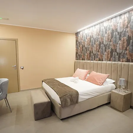 Suites&rooms Piazza Dei Martiri 4* 卡塔尼亚