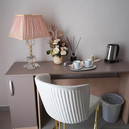 住宿加早餐酒店 Suites&rooms Piazza Dei Martiri 4*