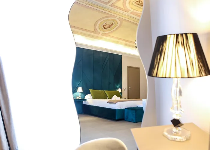 Suites&rooms Piazza Dei Martiri Bed & Breakfast Catania