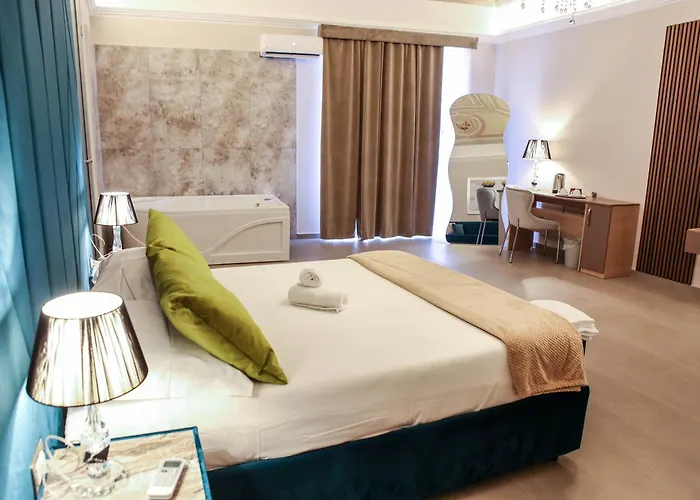 Bed & Breakfast Suites&rooms Piazza Dei Martiri