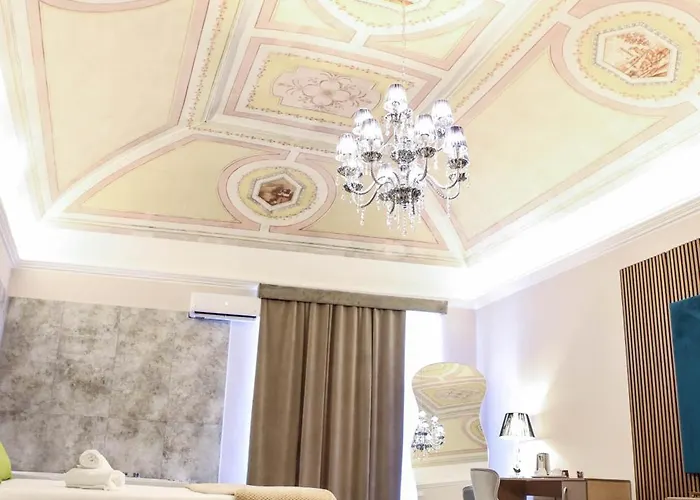 Bed & Breakfast Suites&rooms Piazza Dei Martiri Catania