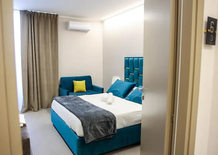 Suites&rooms Piazza Dei Martiri Bed & Breakfast Catania