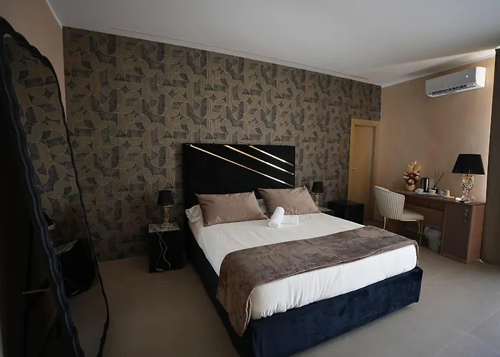 Suites&rooms Piazza Dei Martiri 4* Catania